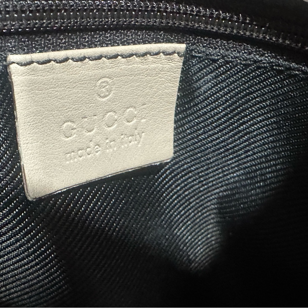 Vintage Gucci Bag - Picture 3 of 5